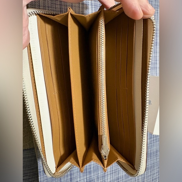 Coach Cream and Pink Flamingo Print Wallet - Picture 4 of 5